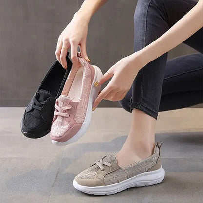 EasyWalk Knit Sneakers